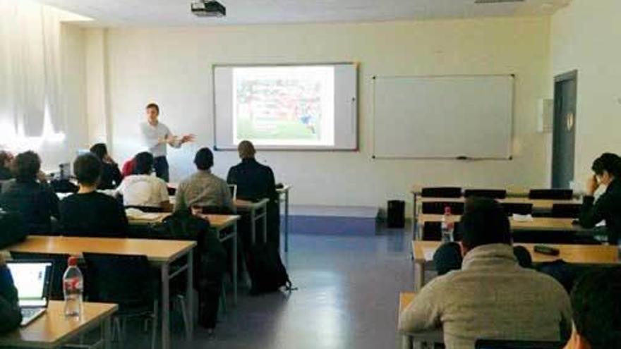 Manolo Sánchez Murias, ponente en el máster de dirección de fútbol