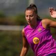 Emilka Szymczak durante el entrenamiento del FC Barcelona Femení