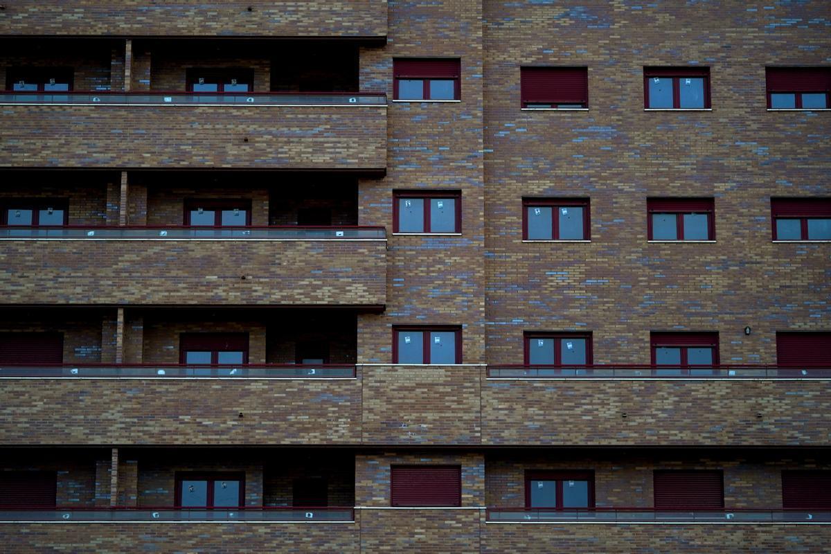 Bloque de viviendas vacías en Seseña.