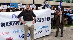 Treballadors d’Ausonia-Arbora es manifesten a Barcelona contra el tancament de la seu a Barcelona