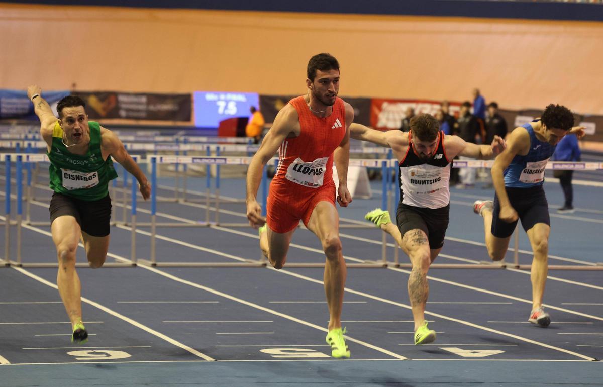 Quique Llopis, en una de sus recientes victorias en campeonatos en el Luis Puig.