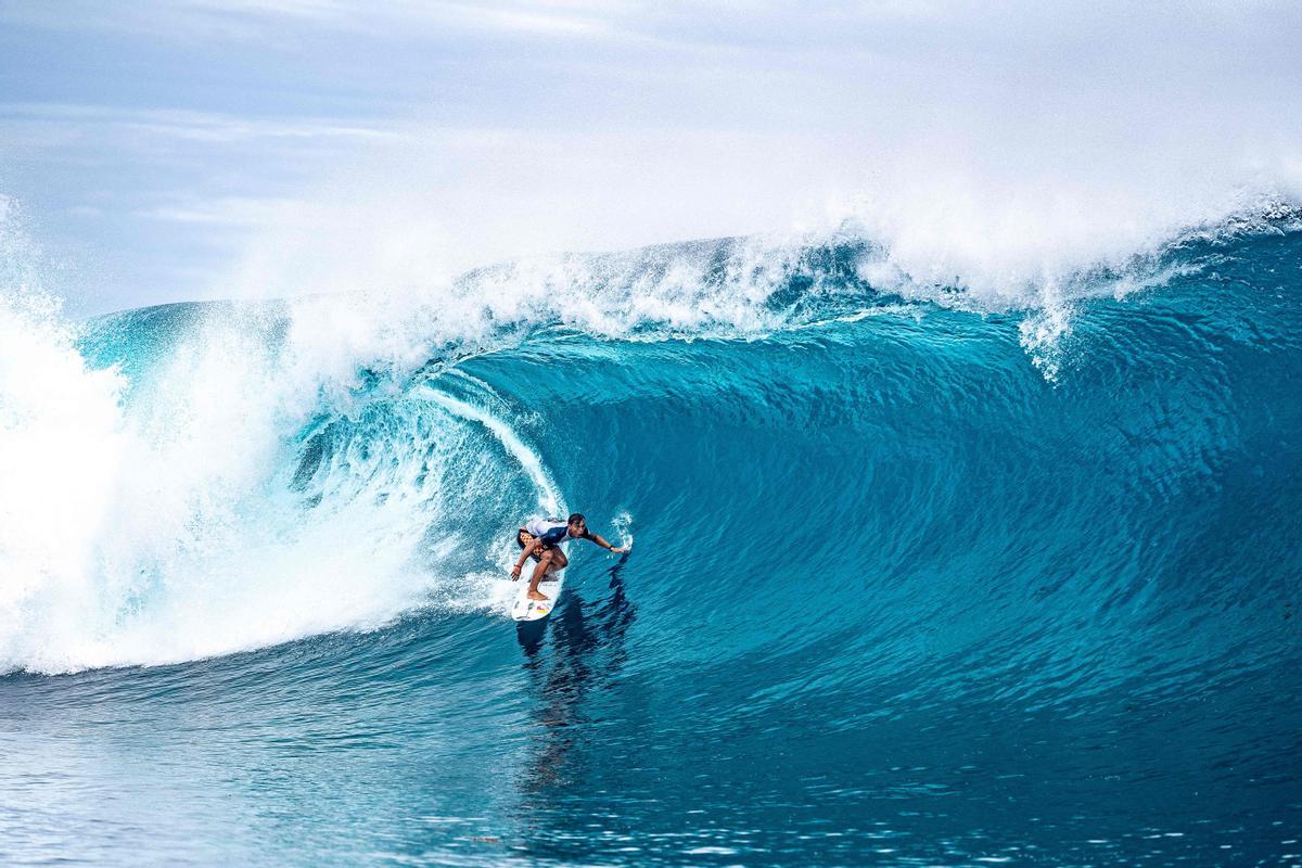 Competición de surf Outerknown Tahiti Pro 2022 en Teahupoo, Polinesia Francesa