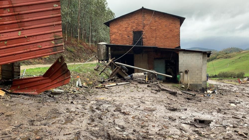 Segundo día de temporal en Asturias: Argayo Salas