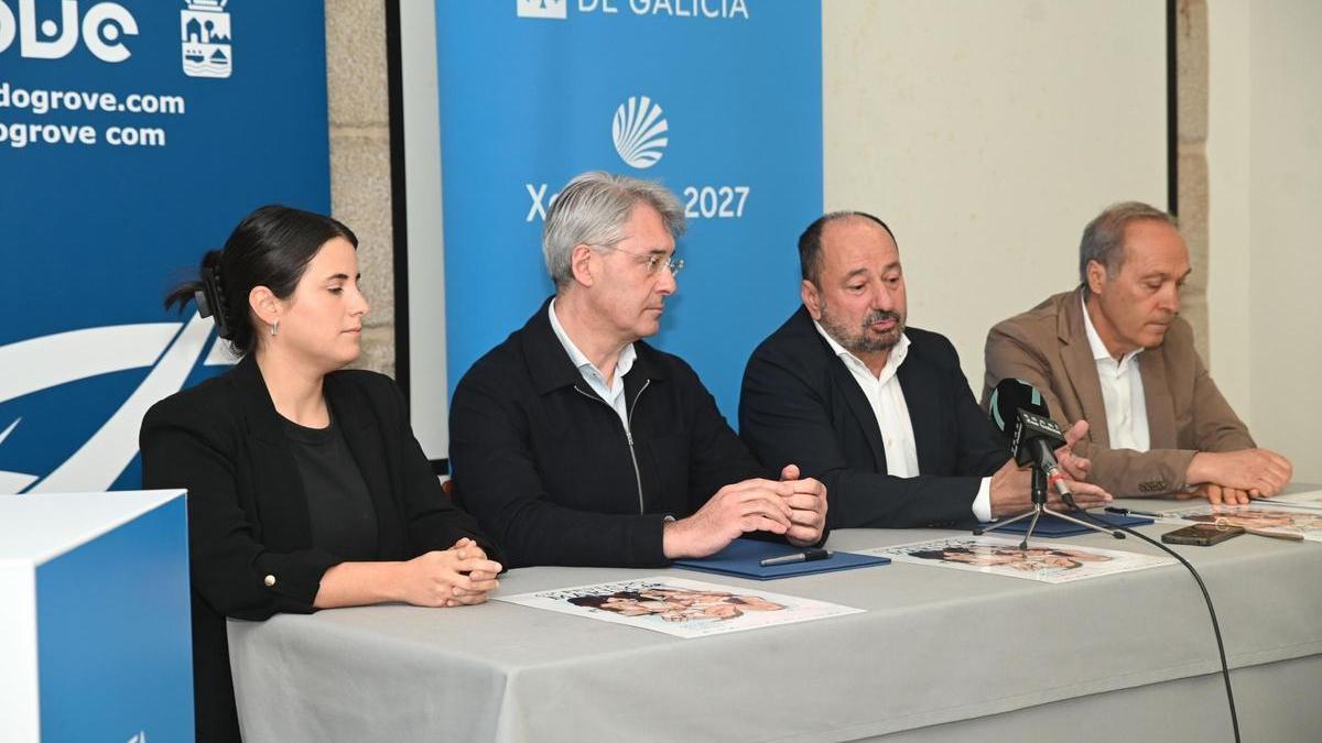 El director de Turismo de Galicia, el alcalde y otra autoridades.