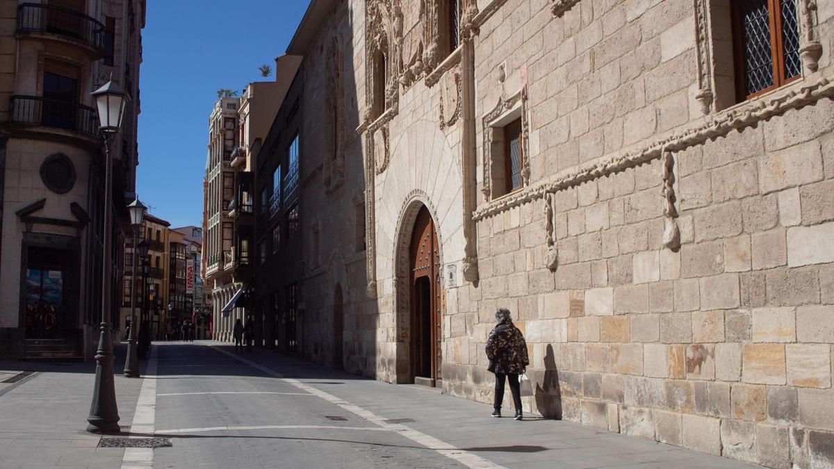 ZAMORA. PALACIO DE LOS MOMOS. AUDIENCIA PROVINCIAL. JUDGADOS