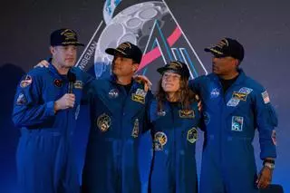 La tripulación de Artemis II de la NASA, recibidos Centro Espacial Johnson de la NASA