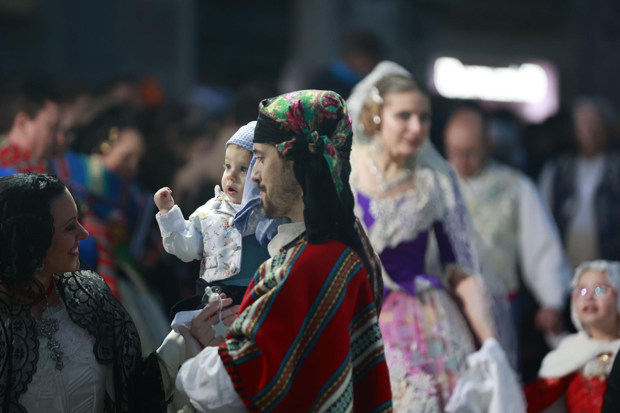 Búscate en el segundo día de ofrenda por la calle Quart (entre las 19:00 a las 20:00 horas)