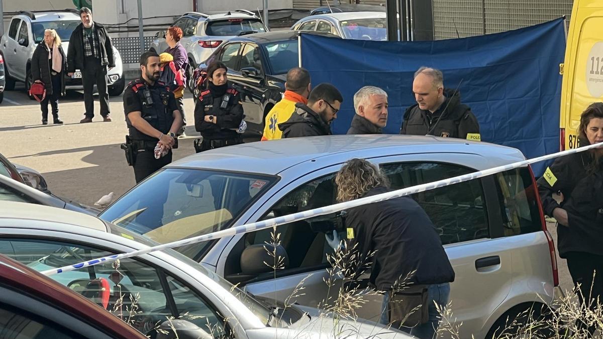 Un hombre muere asesinado a tiros en plena calle en Badia Un hombre muere asesinado a tiros en plena calle en Badia