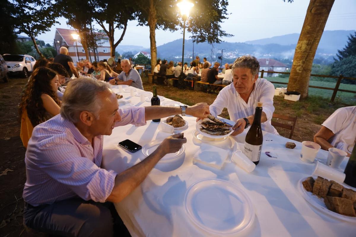 El alcalde de Pontevedra celebró la fiesta en Cabanas (Salcedo).
