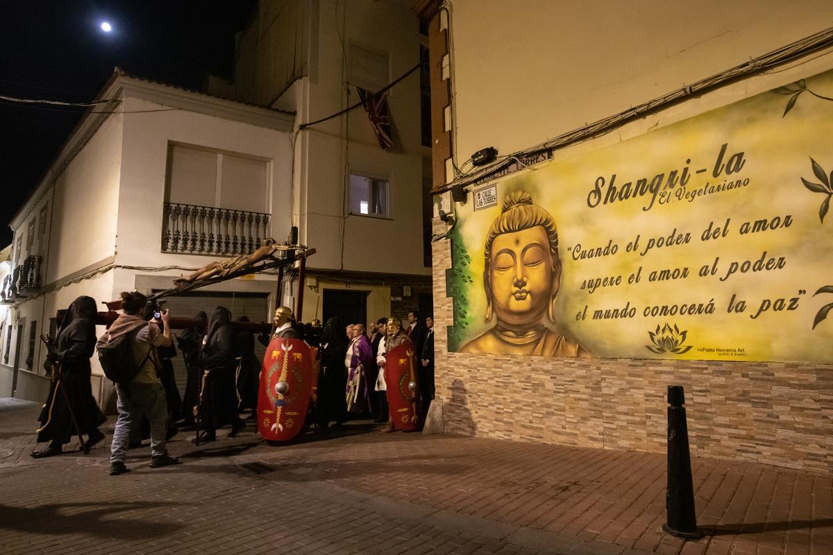 Vía Crucis en el anfiteatro romano de Mérida