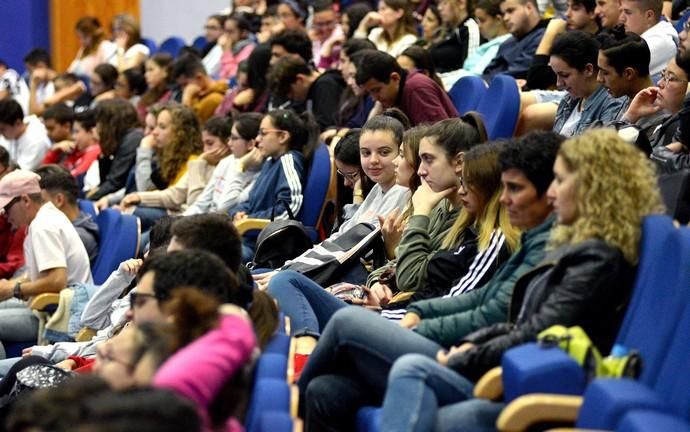 ENCUENTRO INTERCENTROS AYUDANTES TIC YRICHEN