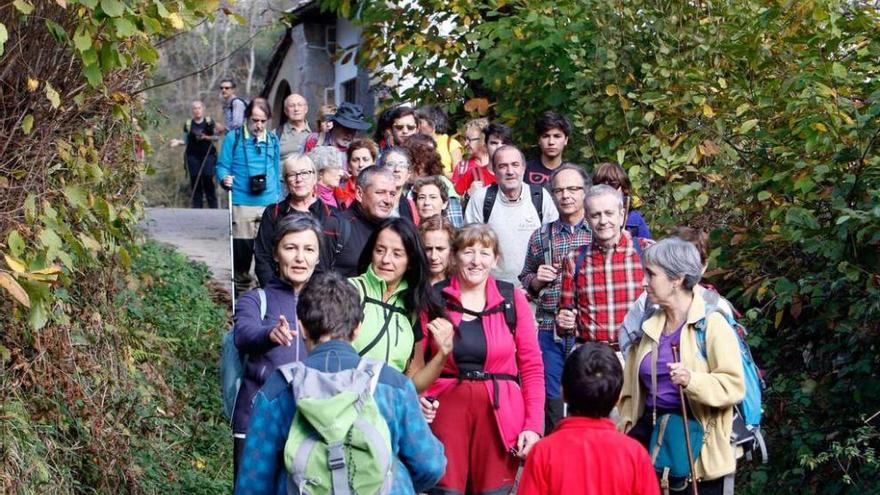 Participantes en la ruta programada para ayer.