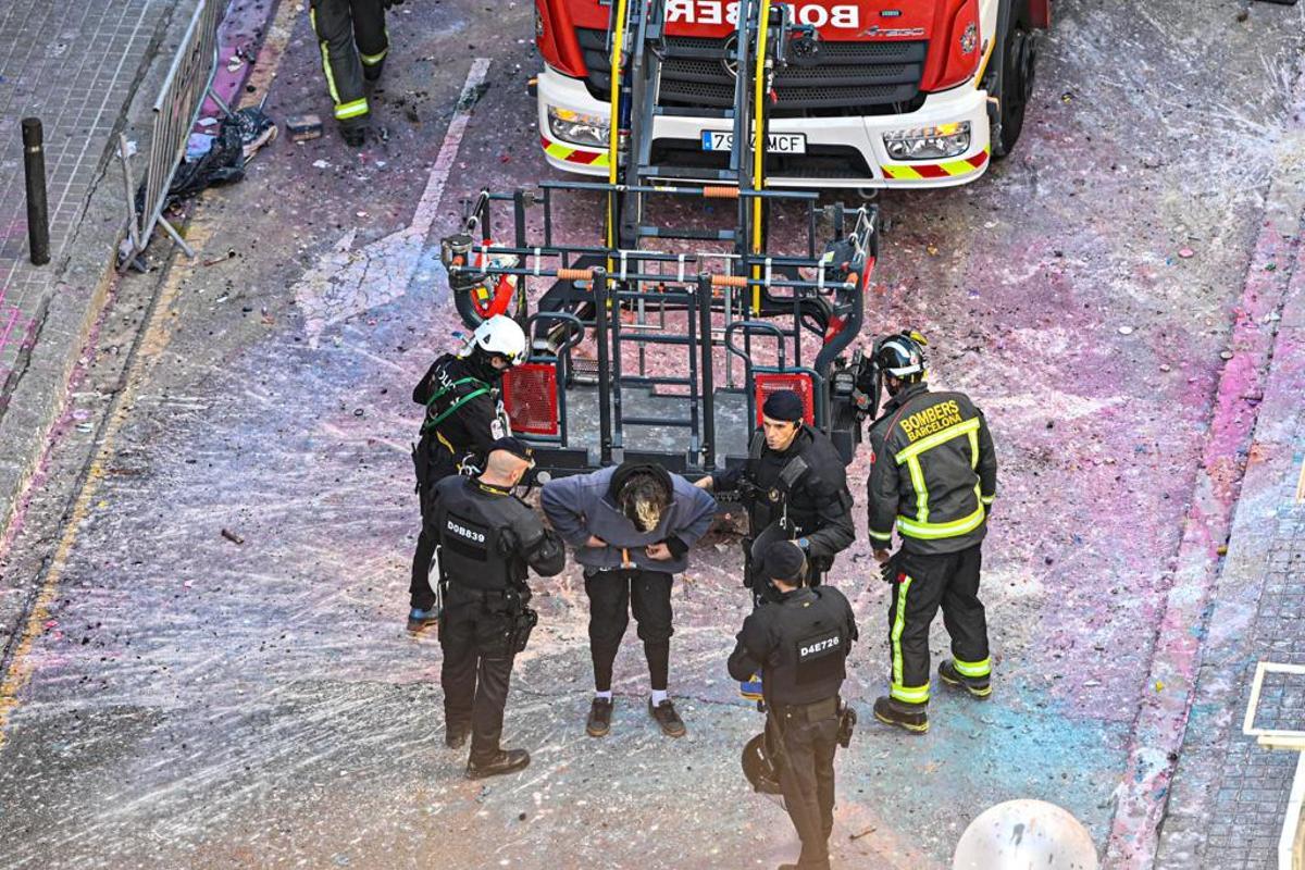 Desalojo de las casas ocupadas de El Kubo y La Ruïna en la Bonanova