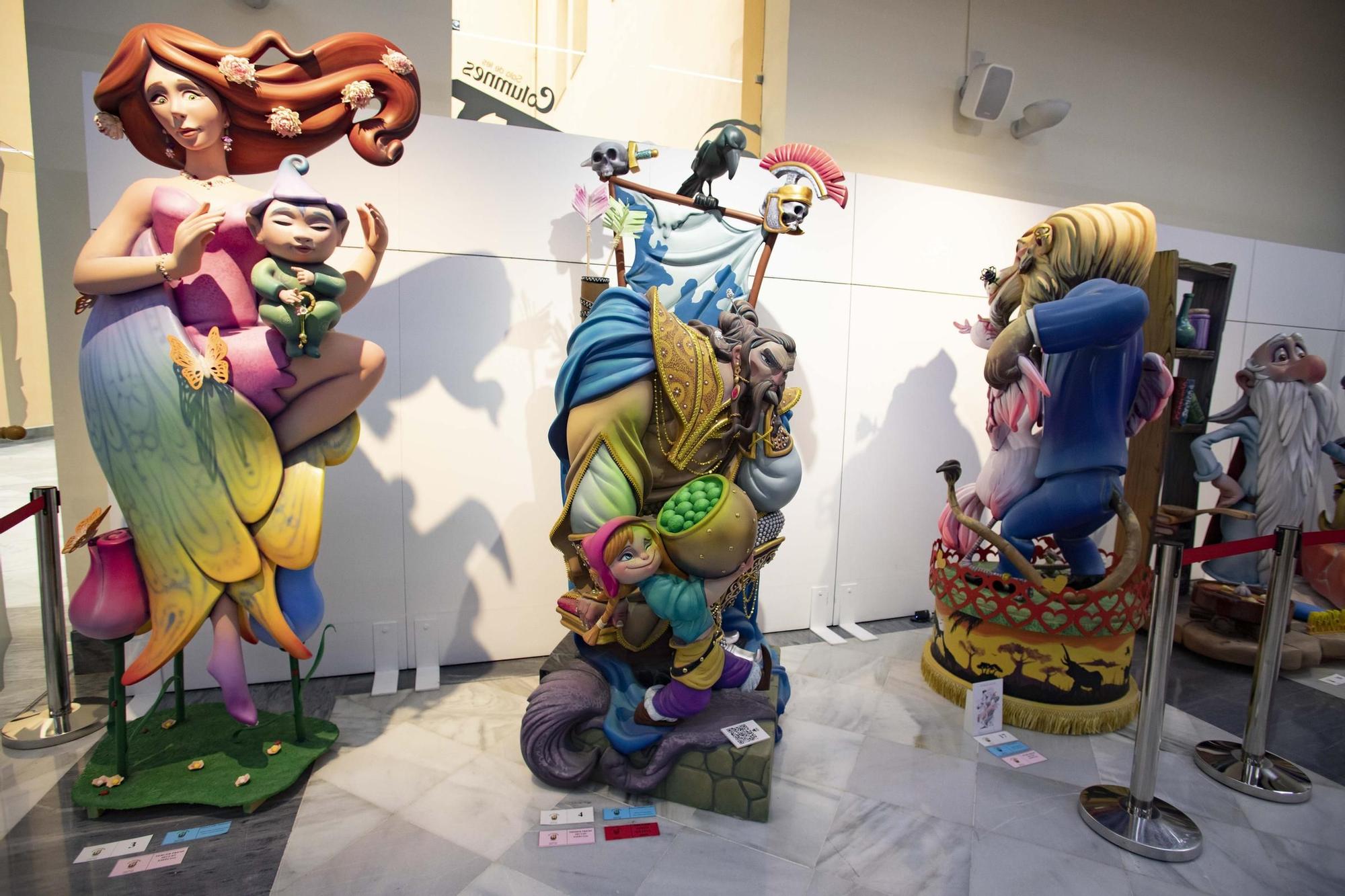 Así son los mejores “ninots” de las 19 fallas de Xàtiva