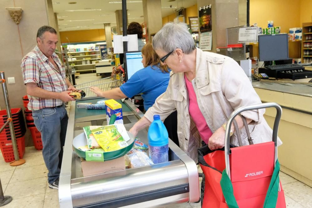 Primer día de El Economato en las Cuencas