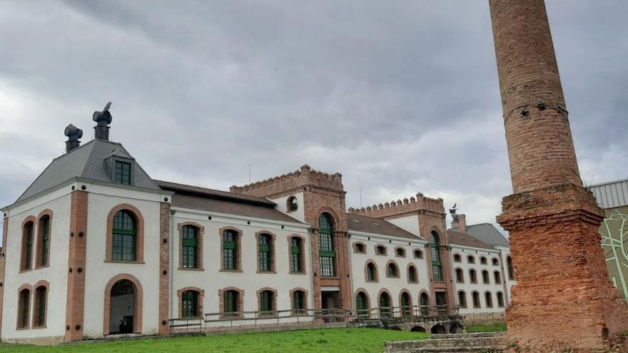 La antigua fábrica de El Águila Negra en Colloto, futura sede de la Agencia Asturiana del Agua. | L. P.