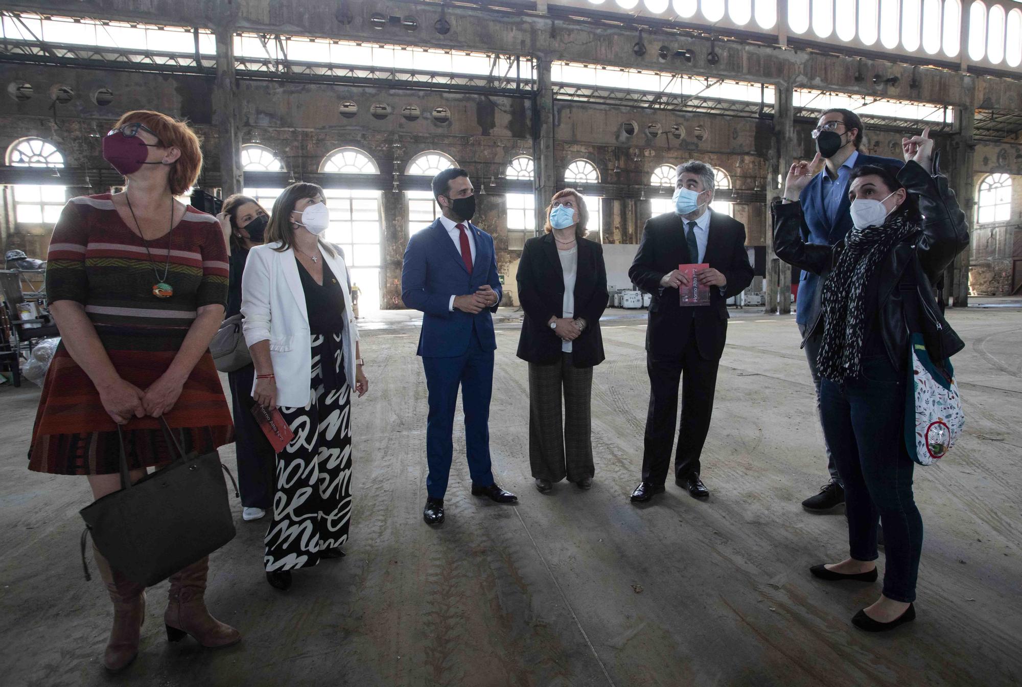 El ministro de Cultura visita el patrimonio de Sagunt.