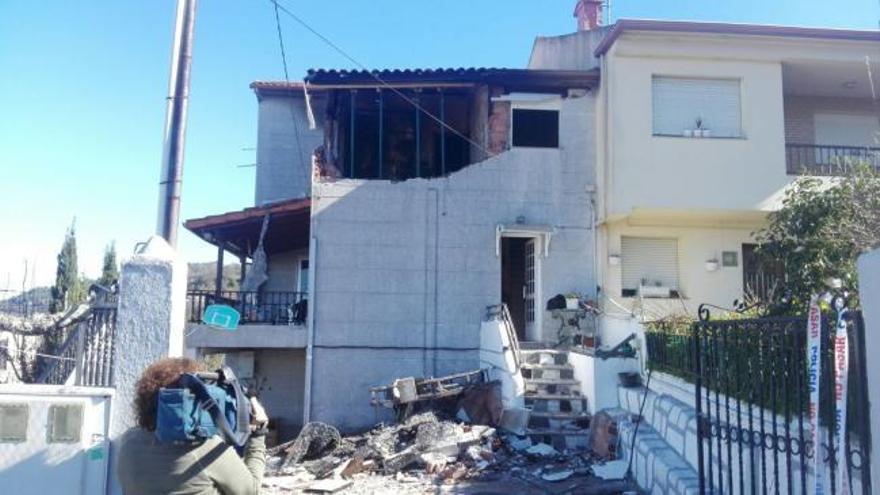 La vivienda de Redondela tras la mortal explosión