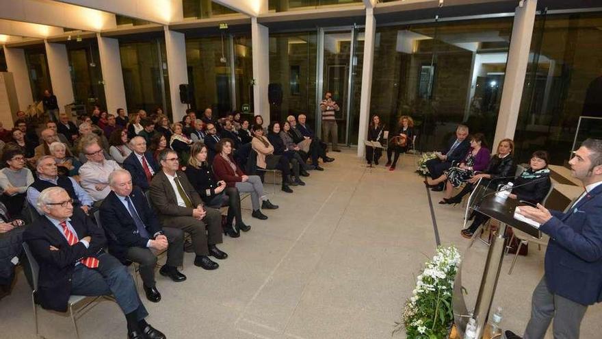 Acto de entrega do Premio Otero Pedrayo, onte, no edificio del Museo de Pontevedra. // Gustavo Santos