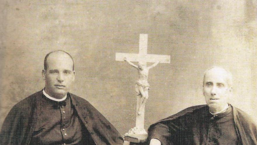 Serra i Orvay acompañado de su tío, Antonio Orvay