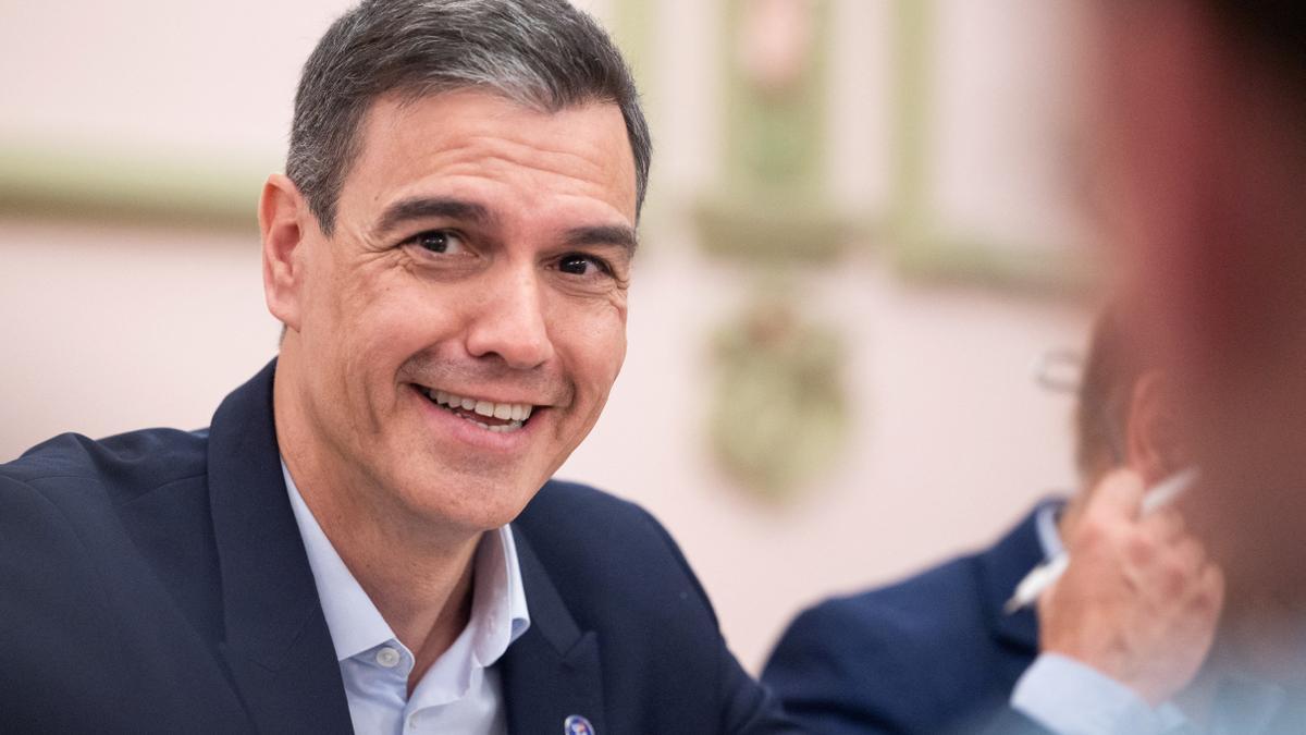 Pedro Sánchez: "Lo que estamos viendo es un tráiler de una película tenebrosa, una mayoría de PP y Vox"