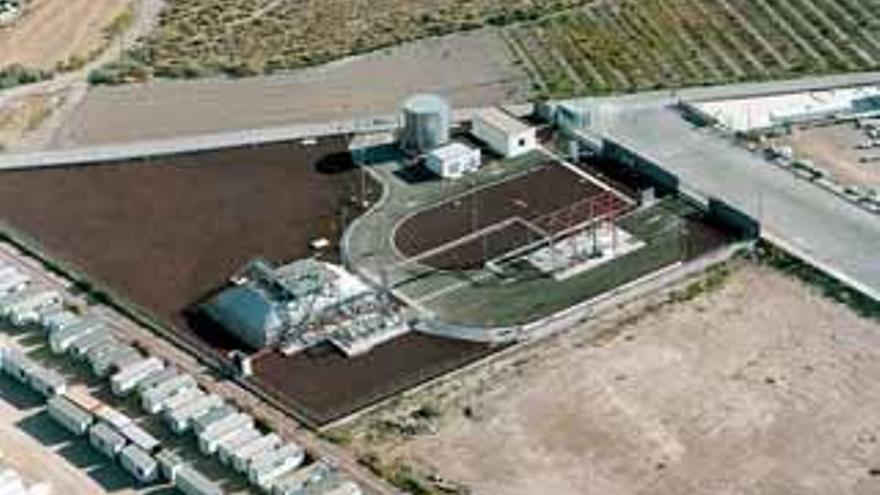 Vista aérea de la nueva planta de tratamiento de Gases Licuados del Petroleo, abierta por British Petroleum