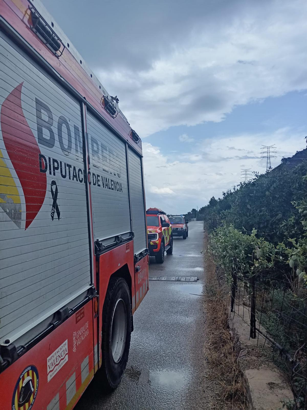 Camiones de bomberos en la zona-