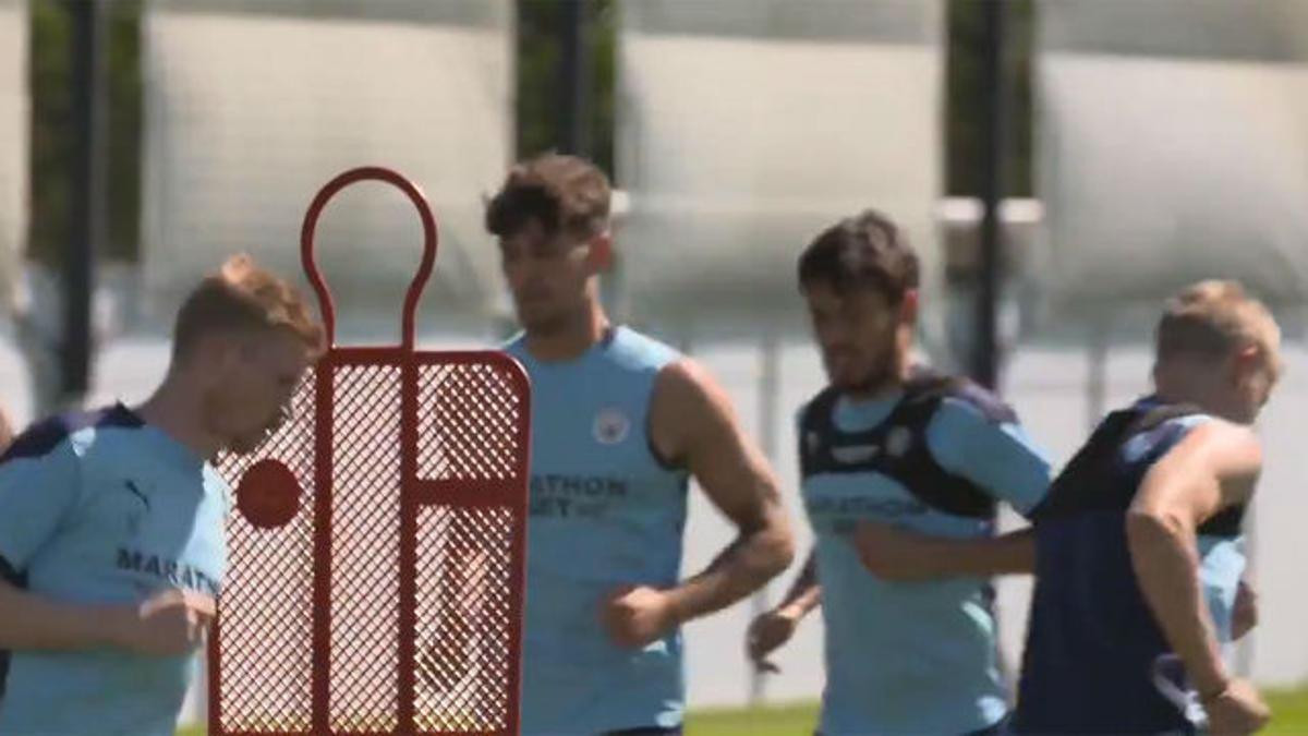 El City sigue preparando su duelo ante el Lyon