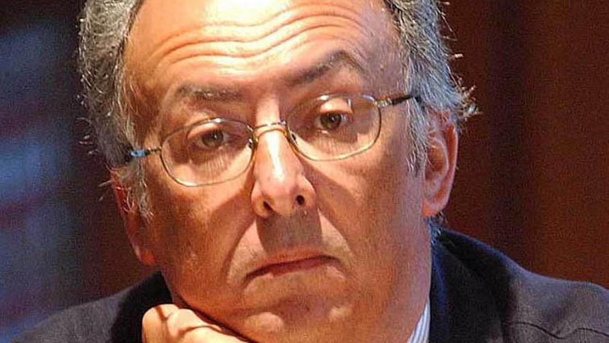 Fernando González Laxe.