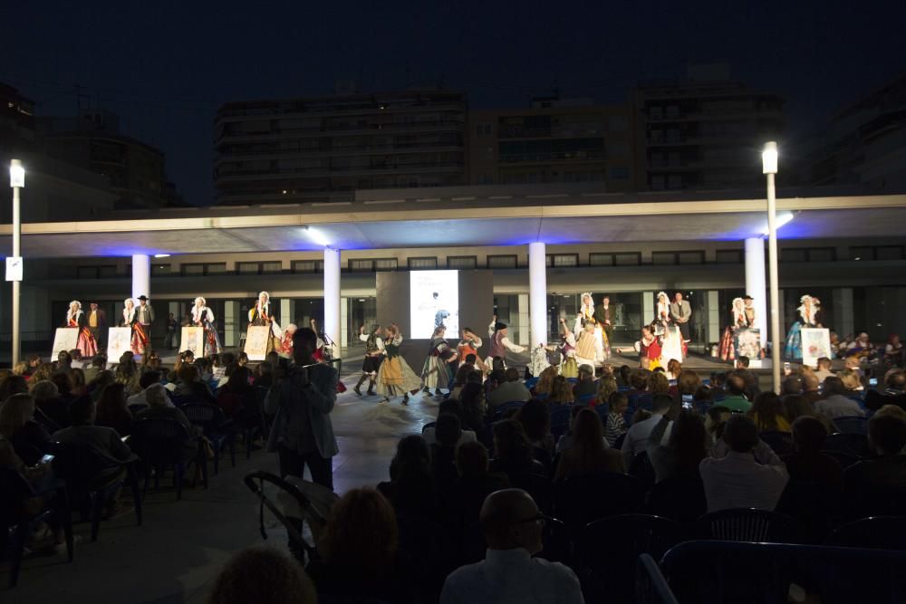 Las Hogueras Especiales de Alicante presentan sus maquetas y bocetos