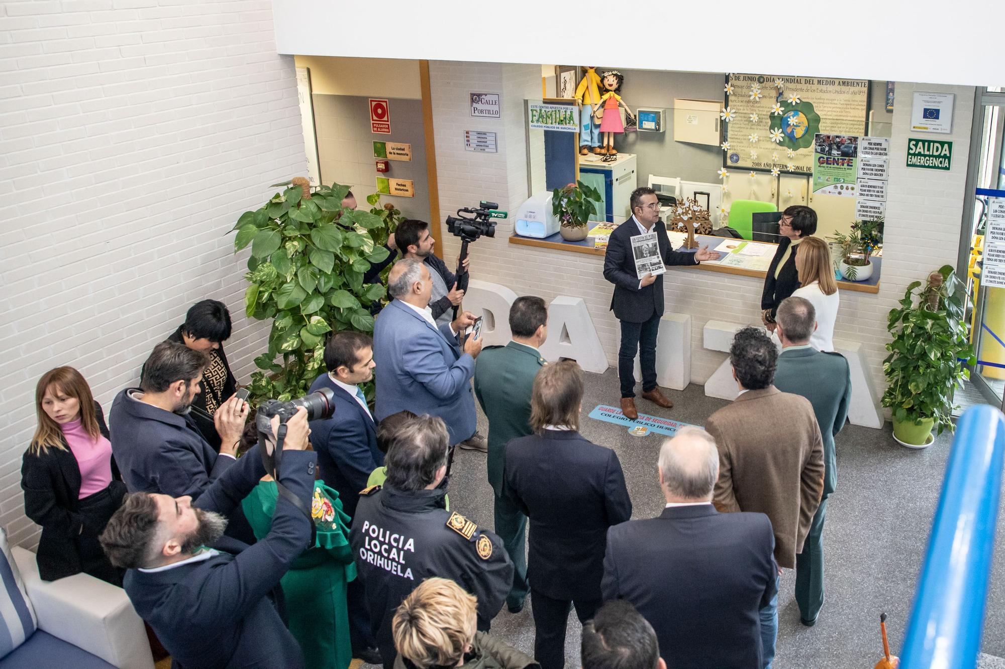 Visita de la Directora de la Guardia Civil al colegio de Hurchillo