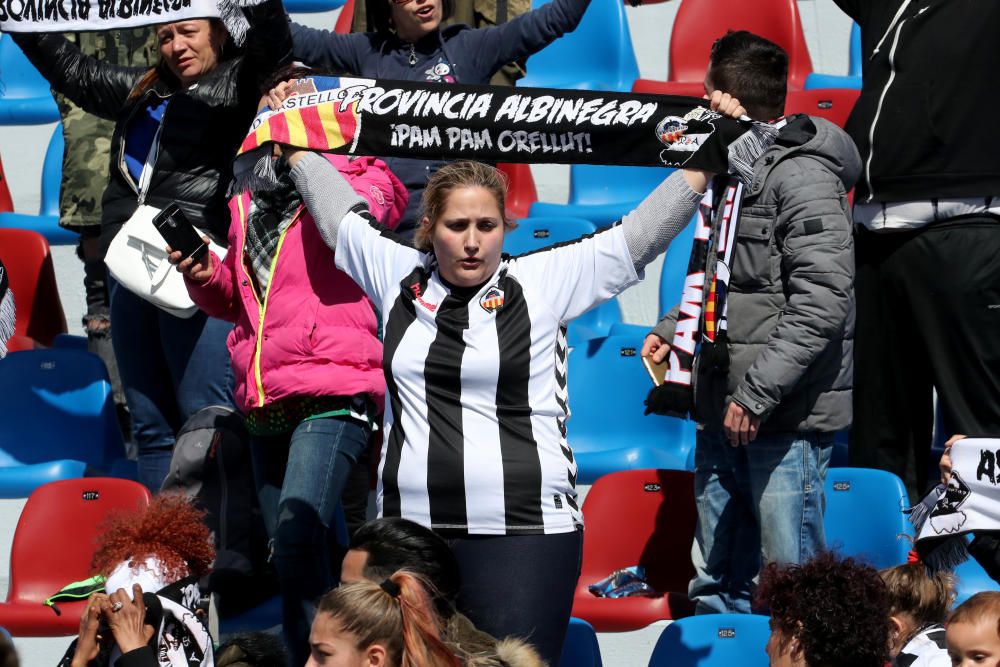 El ambientazo del Atlético Levante-CD Castellón en imágenes