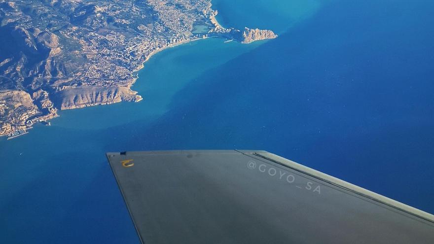 Así se ve la Marina a bordo de un caza