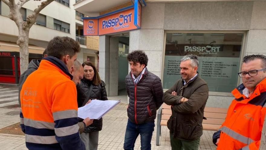 El alcalde asistió al inicio del nuevo plan en la avenida Primero de Mayo. | MEDITERRÁNEO