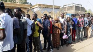 People line up to vote in presidential elections in Chad