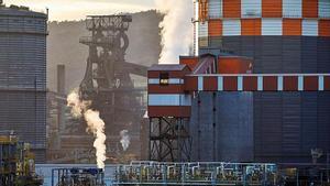 ArcelorMittal plantea un recorte de jornada del 25% en Asturias durante seis meses con el nuevo ERTE.