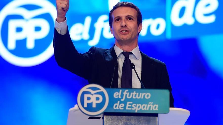 Pablo Casado incluye en su equipo directivo a los asturianos Pablo Álvarez Pire y Reyes Fernández Hurlé