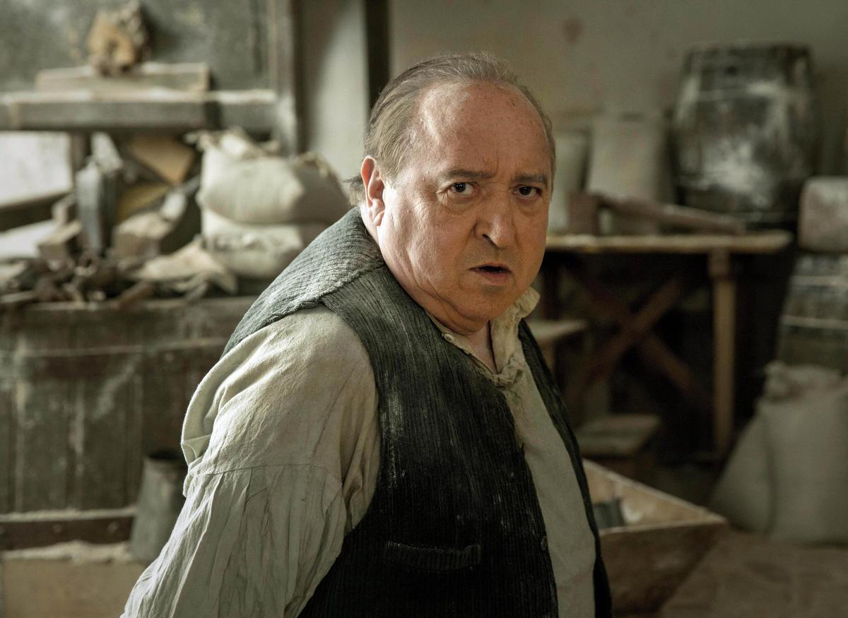 Más periódico. Película Incerta glòria. Fernando Esteso.