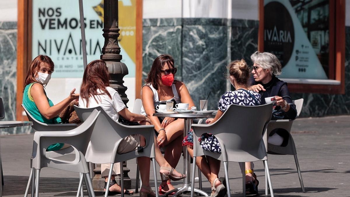 Canarias registra 855 nuevos casos Covid este viernes