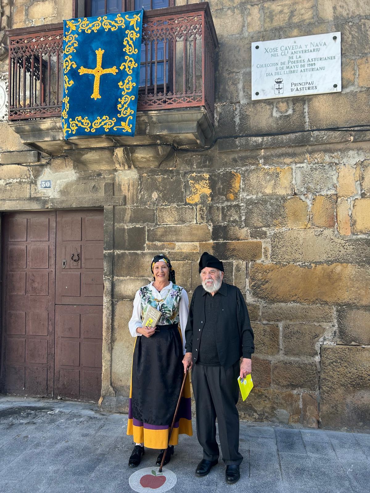 EN IMÁGENES: Homenaje en Villaviciosa a José Caveda y Nava