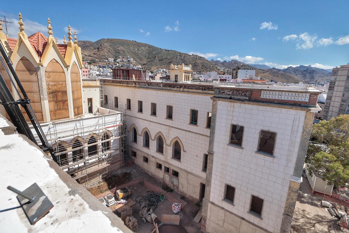 Visita a las obras del Viera y Clavijo Visita a las obras del Viera y Clavijo
