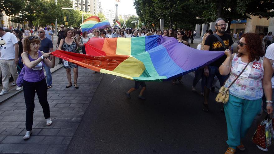 El protocolo contra el acoso LGTBI, lejos de implantarse en Aragón