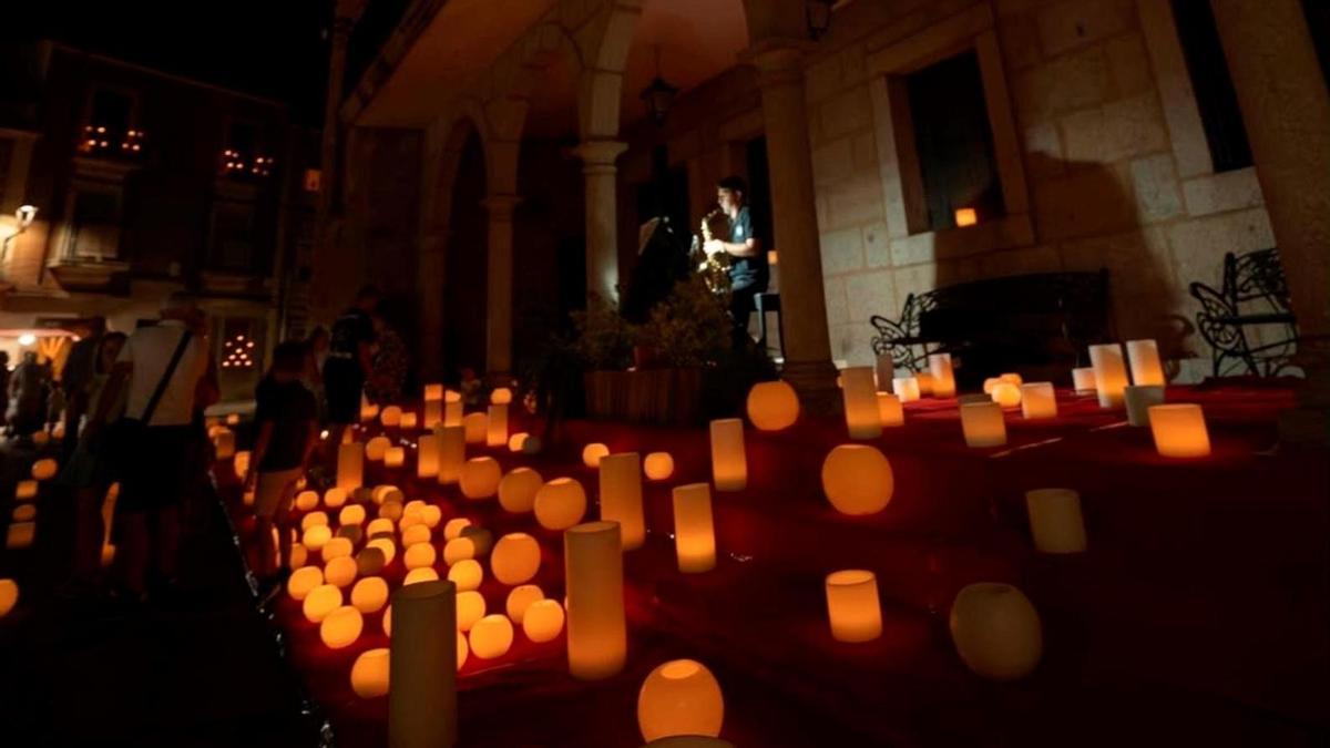 Mercado de las velas en Coria.