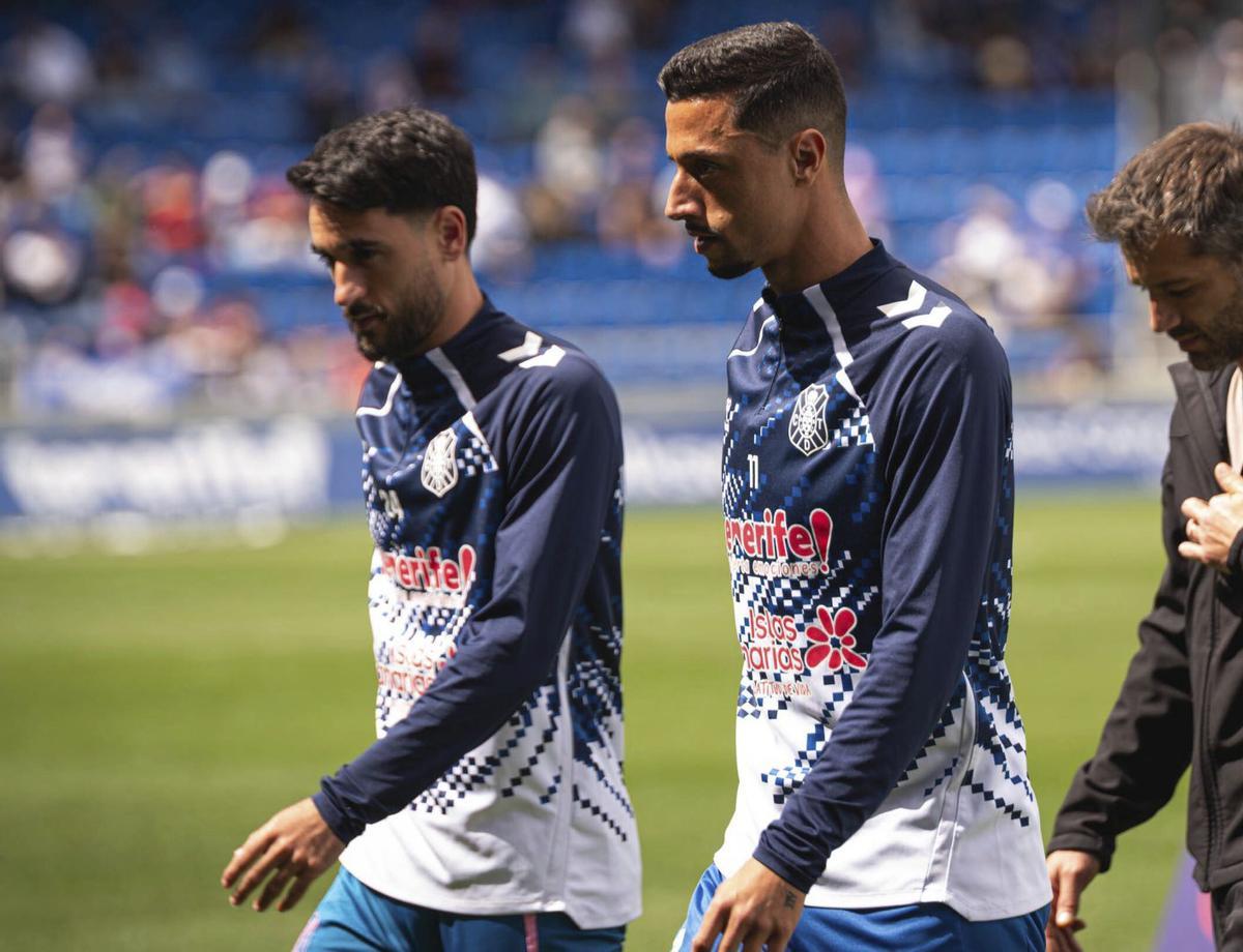 Iván Chapela, a la izquierda, junto a Maikel Mesa. |