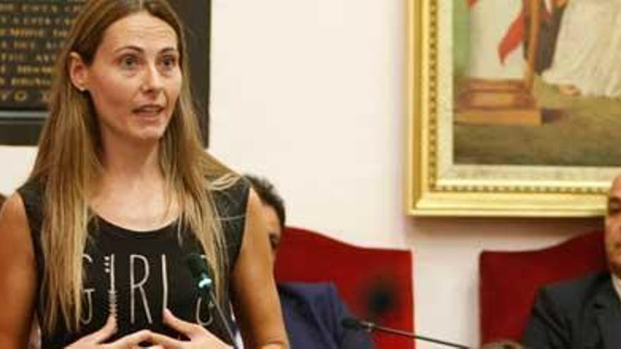 Sanidad cesa a Cristina Martínez