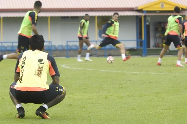 ENTRENAMIENTO DE LA UD LAS PALMAS EN BARRANCO ...