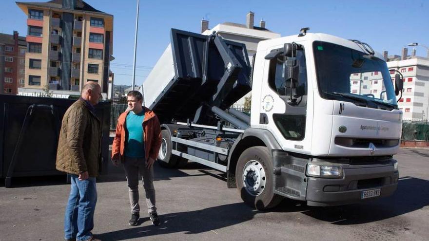 Langreo refuerza su parque de maquinaria