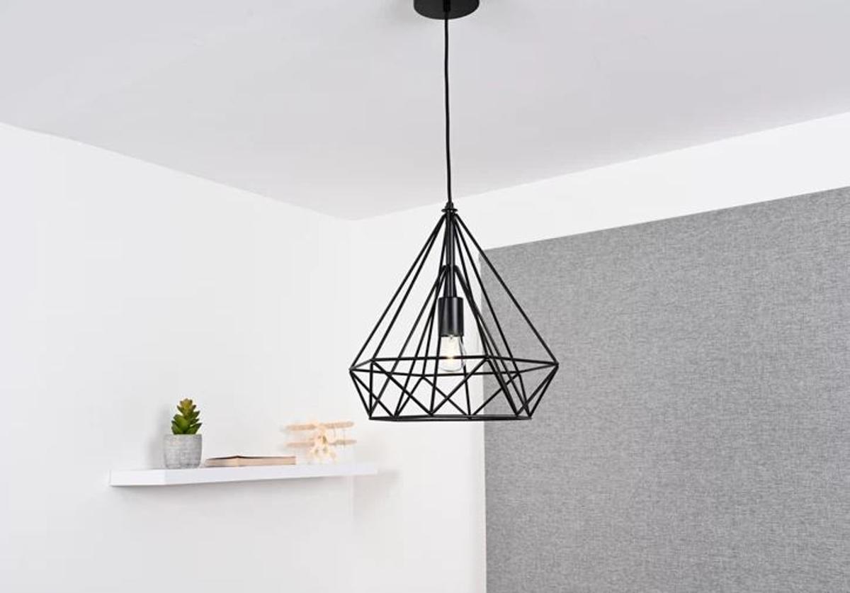 Lámparas Leroy Merlín | El acero en negro es uno de los estandartes del estilo industrial