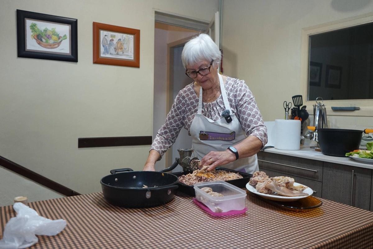 Les fotos de la recepta de canelons de les cuineres de Sils