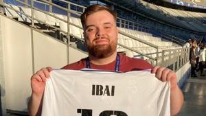 La broma viral de Ibai Llanos tras el anuncio de Florentino Pérez